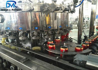La macchina di rifornimento della latta di alluminio dell'industria può macchina di riempimento e di sigillatura