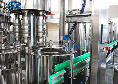 Imbottigliatrice 200 della soda 3KW - 2000 ml con 3500KG pesano il materiale di SUS 304